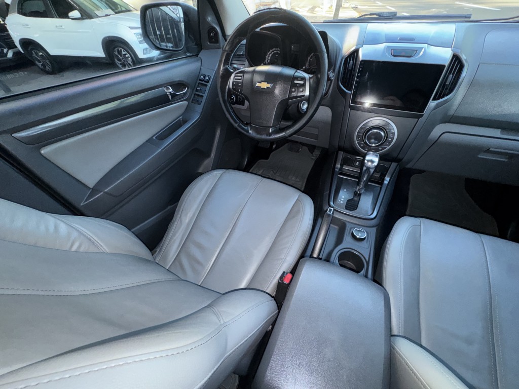 Chevrolet S10 12