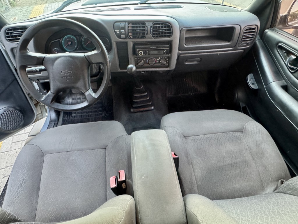 Chevrolet S10 10