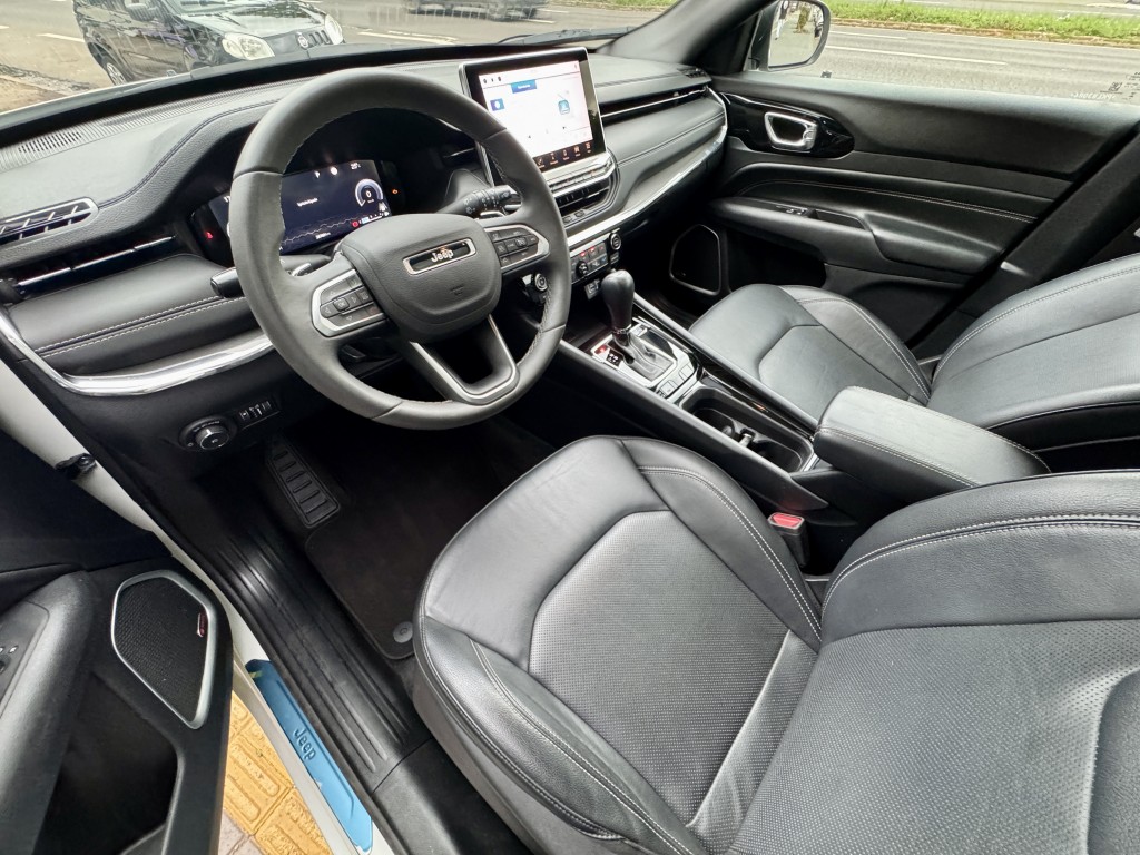 Jeep COMPASS 13