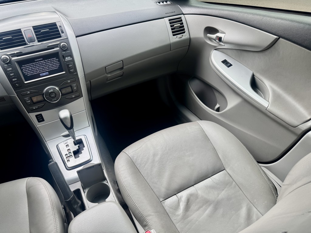 Toyota Corolla 12