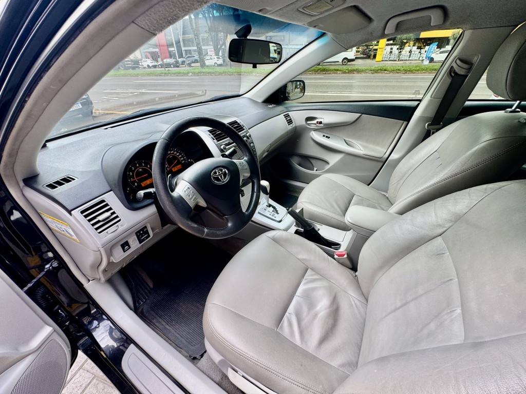 Toyota Corolla 14