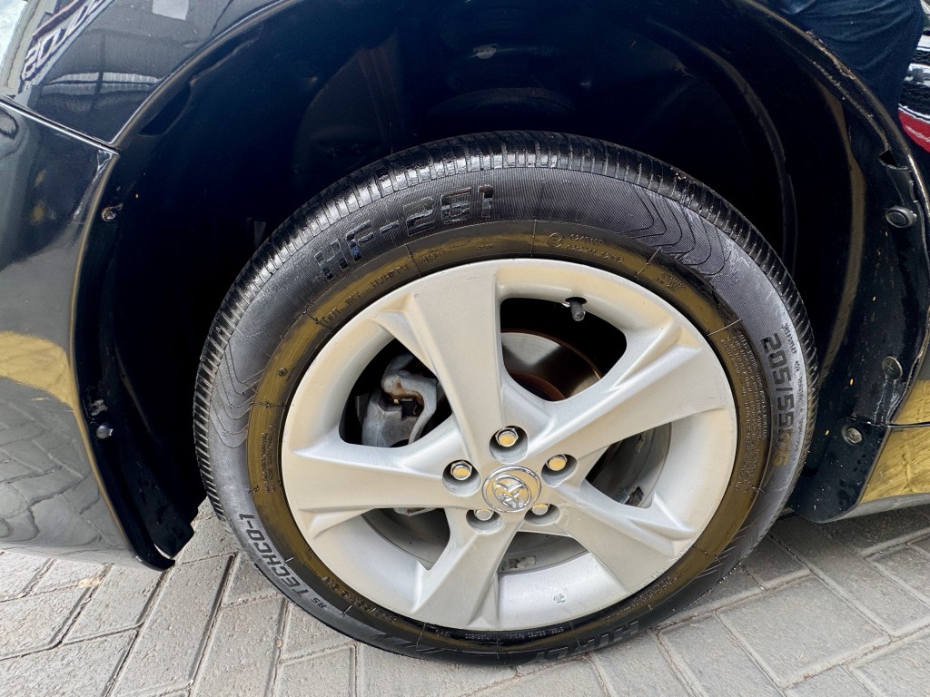 Toyota Corolla 19