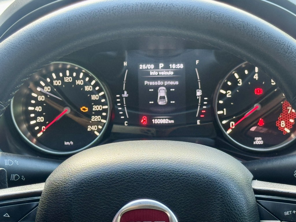 Fiat Toro 19