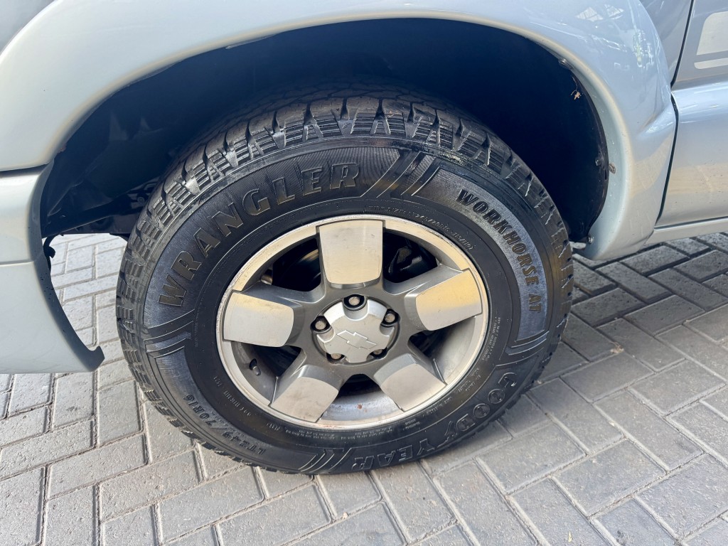 Chevrolet S10 17