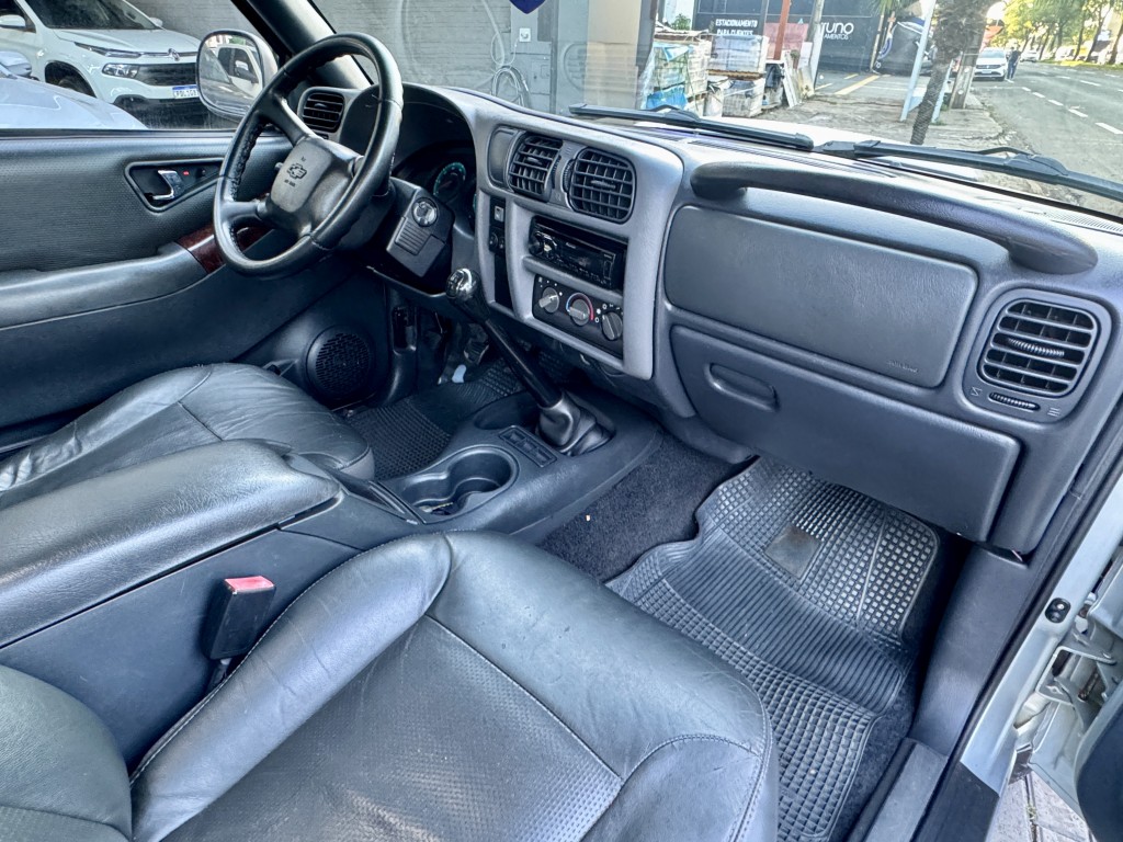 Chevrolet S10 10