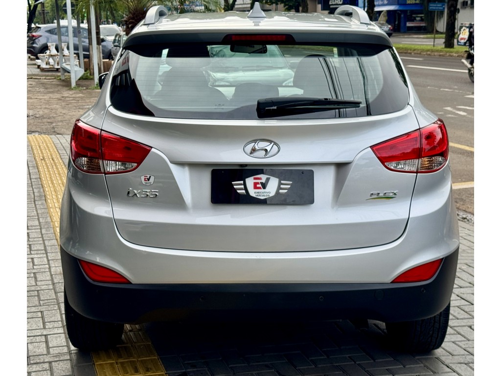 Hyundai ix35 7
