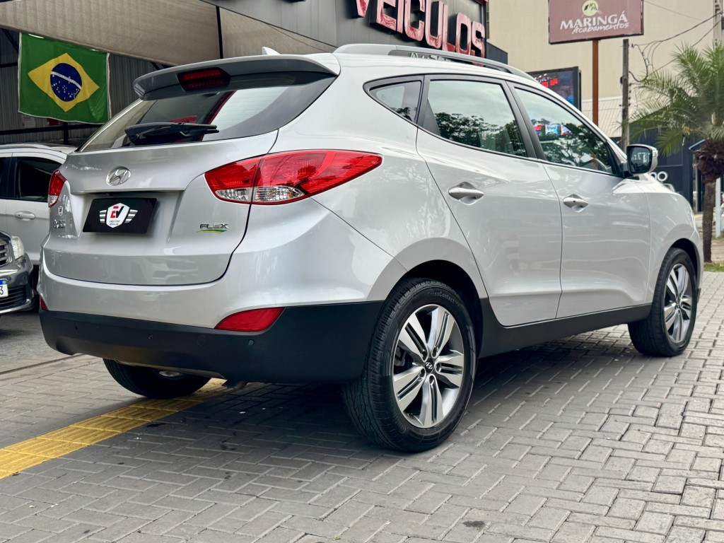 Hyundai ix35 8