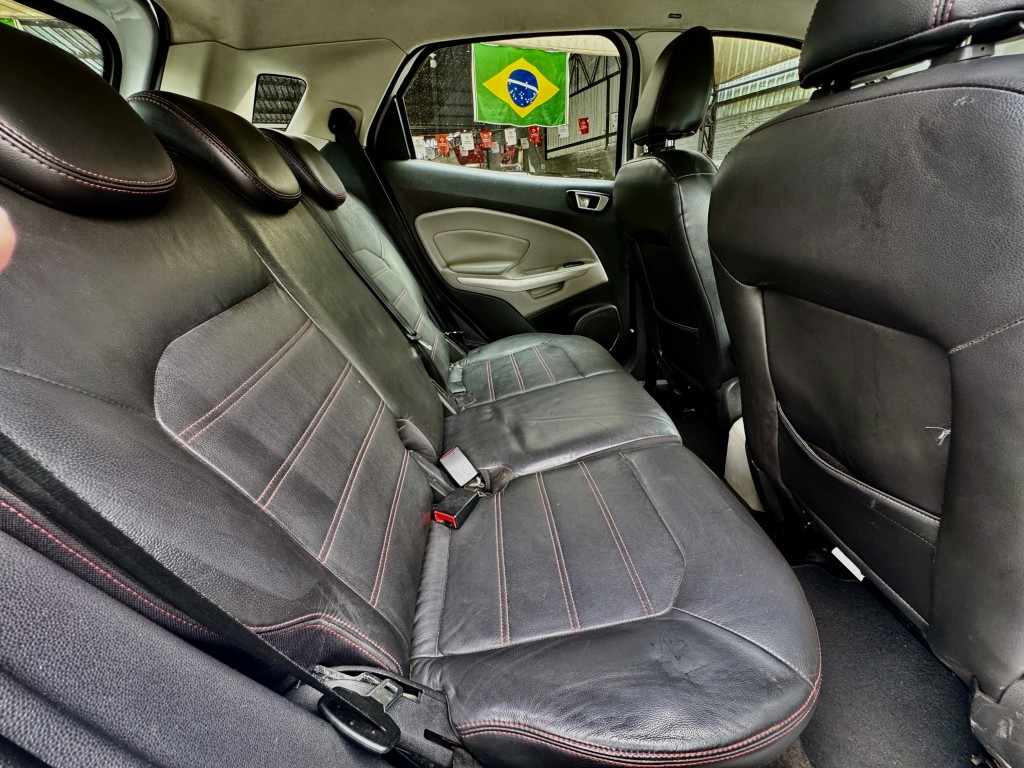 Ford EcoSport 15