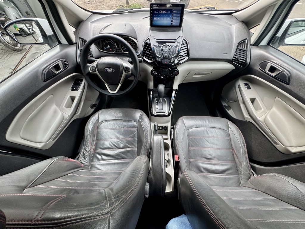 Ford EcoSport 10