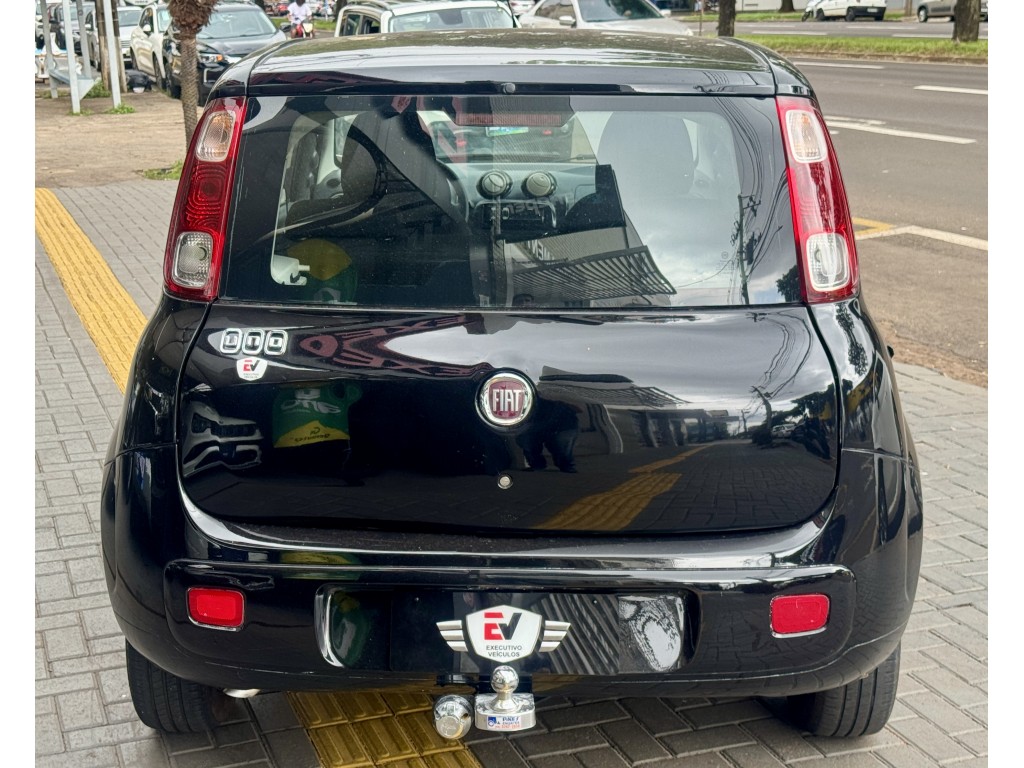 Fiat UNO 7