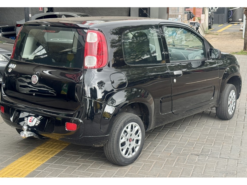 Fiat UNO 8