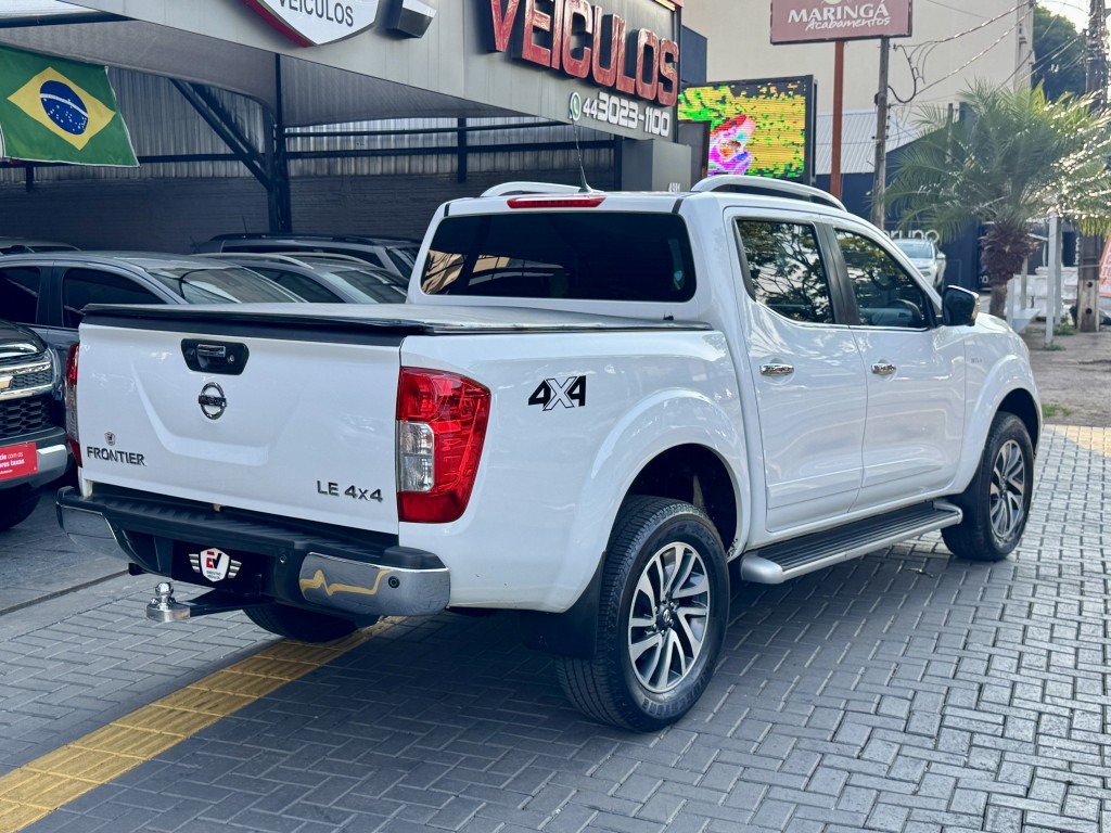 Nissan Frontier 8