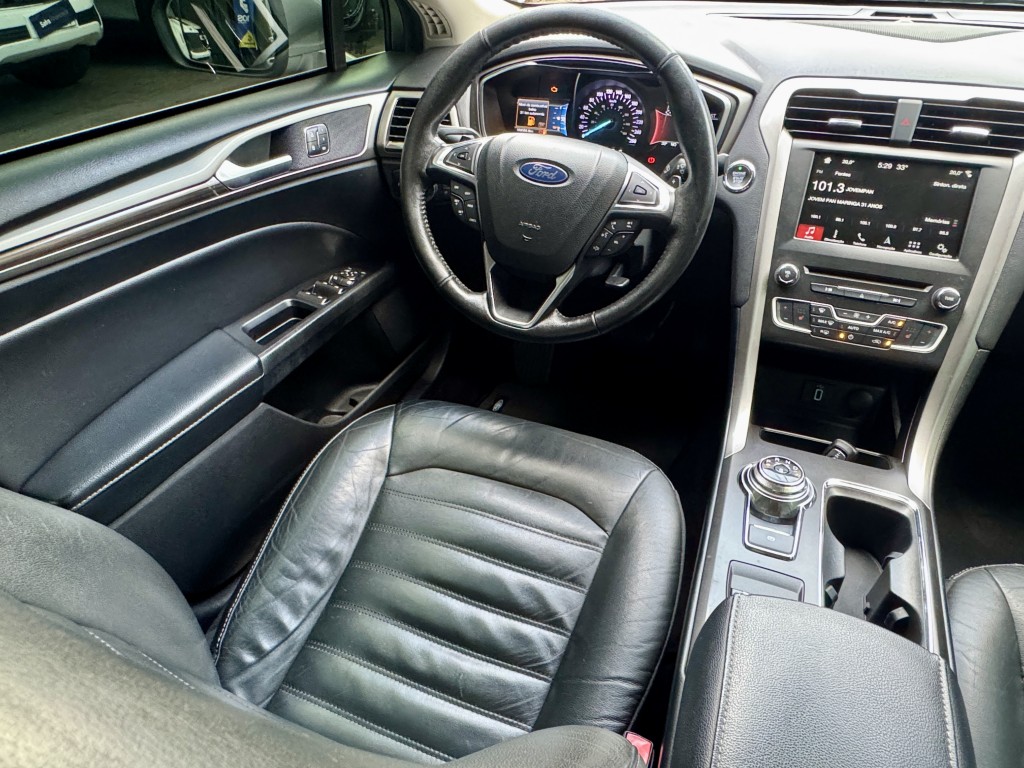 Ford Fusion 14
